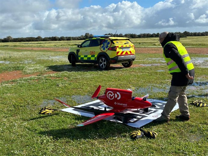 El aeropuerto de Palma acoge una demostración del vuelo de un dron que transporta órganos o sangre entre islas