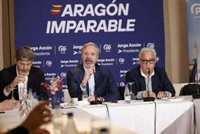 Azcón (PP) defiende las infraestructuras hidráulicas y asegura "no habrá trasvase" mientras él sea presidente