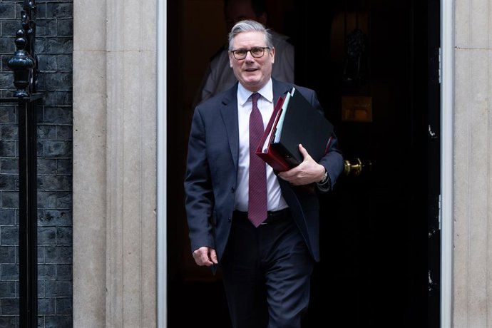 February 4, 2026, London, England, United Kingdom: British Prime Minister Keir Starmer departs 10 Downing Street in London ahead of Prime Minister's Questions in the House of Commons.