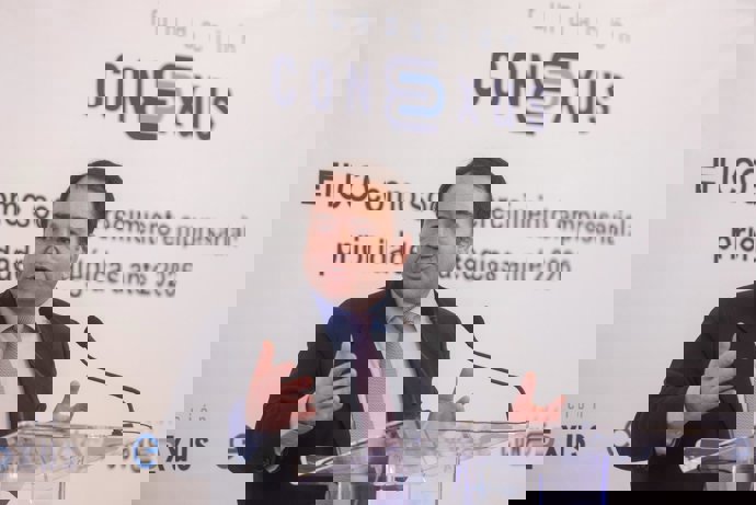 El presidente del Instituto de Crédito Oficial (ICO), Manuel Illueca, durante una nueva edición del Encuentro del Sector Bancario