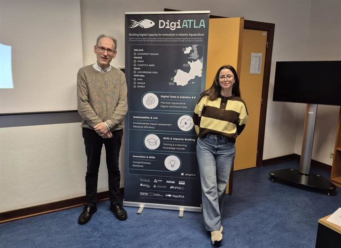 José Luis Soengas y Carlota Freiría, investigadores del grupo PhystoFish del Centro de Investigacións Mariñas de la UVigo.