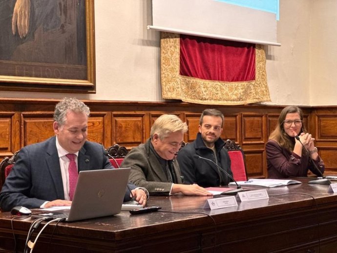 Juan Ponte defiende la responsabilidad social y ambiental como clave para el futuro de Asturias