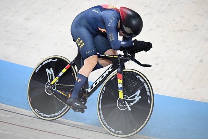 Helena Casas, durante el Campeonato de Europa de ciclismo en pista de 2026.