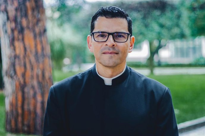 Padre Carlos Gutiérrez López