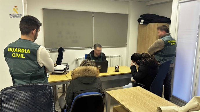 Investigadas doce personas por hacer de "mulas bancarias" de una organización criminal internacional