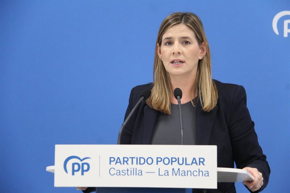 Archivo - La secretaria general y portavoz parlamentaria del Partido Popular de Castilla-La Mancha, Carolina Agudo.