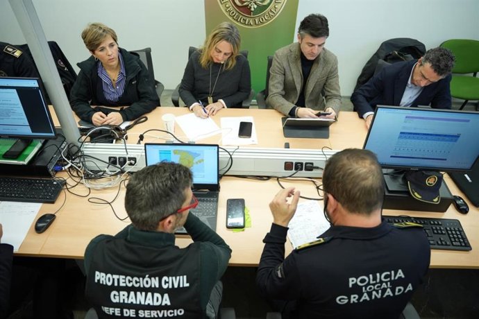 Reunión del Cecopal en la mañana de este jueves presidio por la alcaldesa de Granada, Marifrán Carazo
