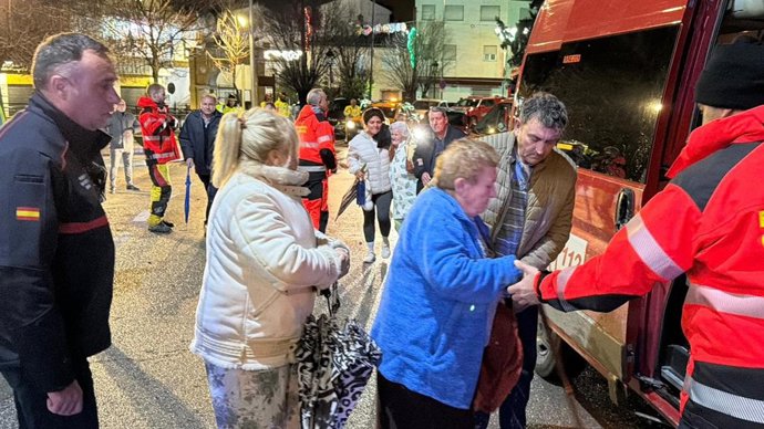 Desalojo anoche de los vecinos de Dúdar por la borrasca 'Leonardo'
