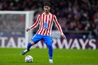 Lookman, Mendoza y Vargas viajan a Sevilla y Cardoso se cae de la lista por molestias