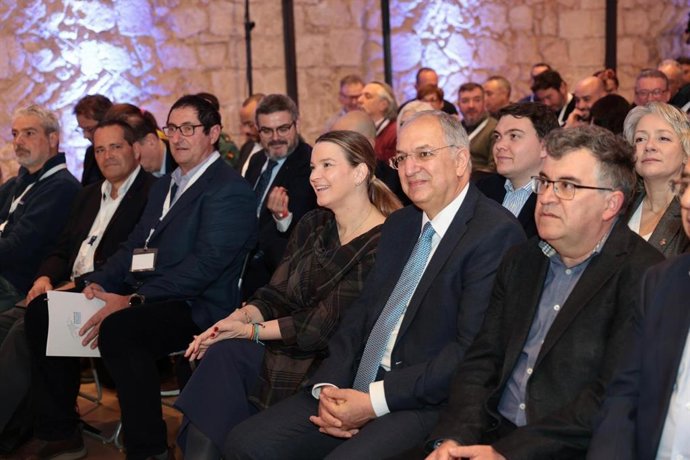 La Comisión Europea tendrá en cuenta la opinión de Baleares en la estrategia de zonas costeras