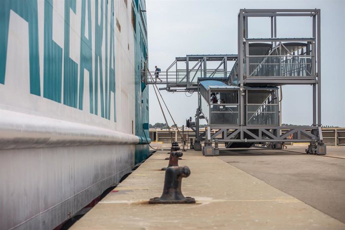 Archivo - PortsIb actualiza las tarifas de los servicios portuarios básicos del puerto de Ciutadella