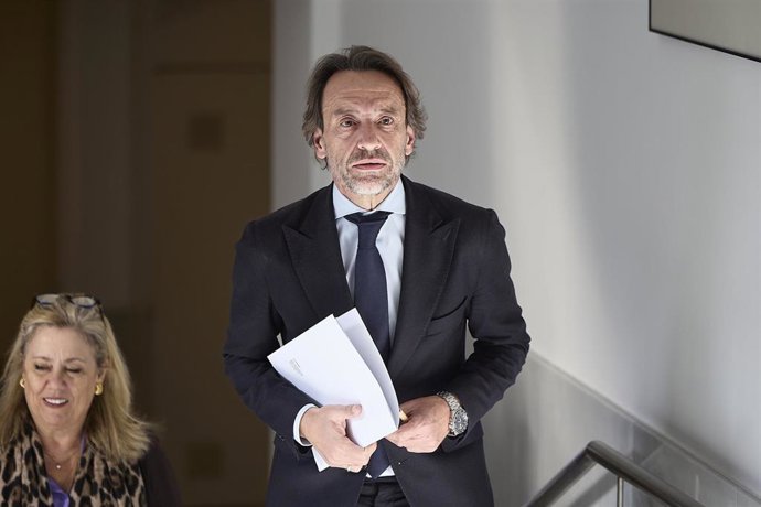 Archivo - El exjefe de gabinete de Carlos Mazón, José Manuel Cuenca, comparece en la comisión por la dana, en el Congreso de los Diputados