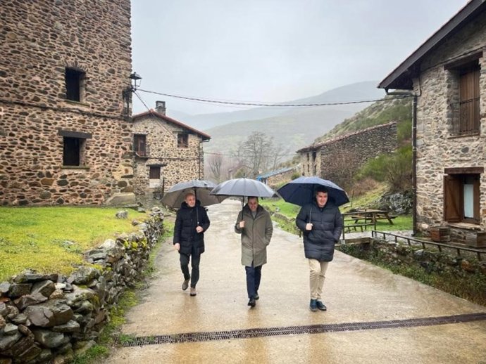 Destinados más de 267.000 euros para mejorar los servicios públicos en 7 aldeas de Ezcaray