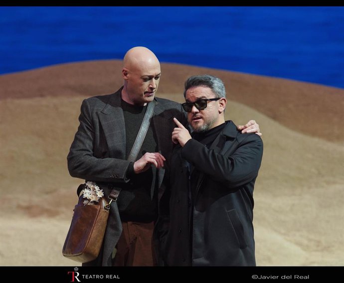 Entre los días 12 y 18 de febrero se ofrecerán cuatro funciones de Enemigo del pueblo, de Francisco Coll, encargo y nueva coproducción del Teatro Real y del Palau de les Arts de Valencia, donde la ópera se estreno el pasado 5 de noviembre de 2025.