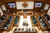 El Parlamento Vasco pide "estimular el uso" del euskera en el ámbito de la Justicia