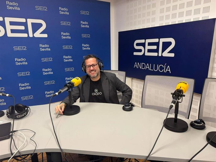 El portavoz de Adelante Andalucía, José Ignacio García, este jueves durante su entrevista con la Cadena Ser Andalucía.