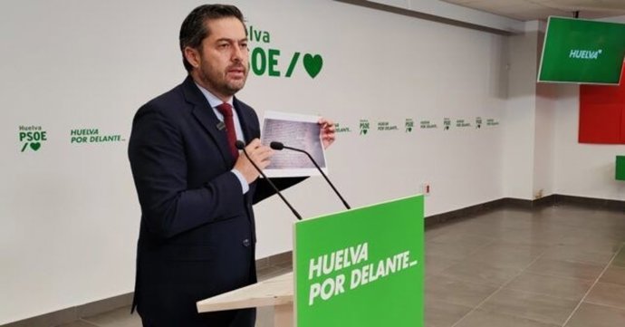 El secretario de Organización del PSOE de Huelva, Francisco Baluffo.