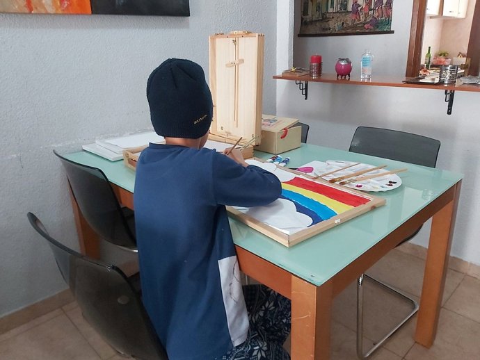 Archivo - Save the Children alerta de que más de 150.000 niños viven en hogares en situación de pobreza severa 