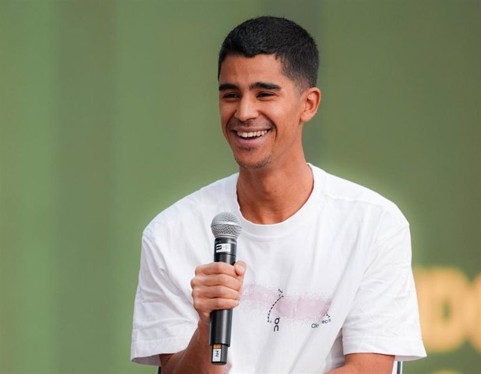 El atleta español Mohamed Attaoui, en Gallur (Madrid).