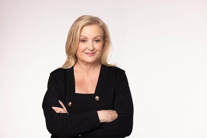 Cynthia Hudson, CEO y fundadora de Hi Media Partners, ha adquirido oficialmente de Grupo Planeta los derechos audiovisuales para adaptar las memorias de “Deséenme un buen viaje”