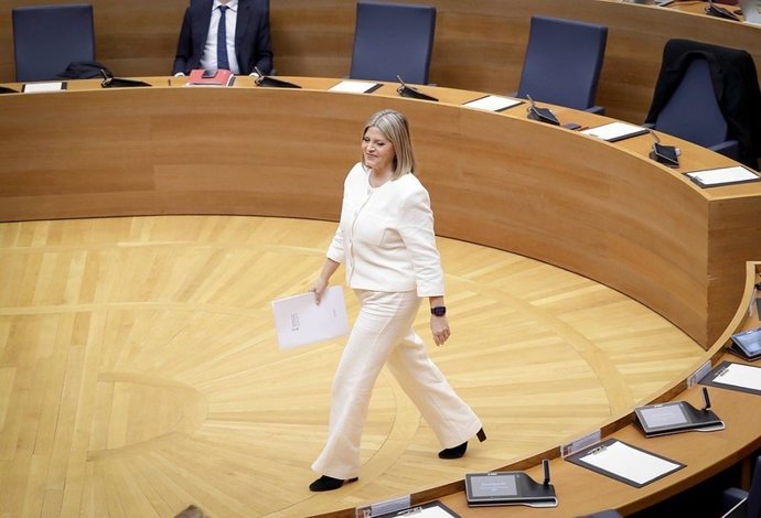 Archivo - Arxiu - La consellera d'Educació, Cultura i Universitats, Carmen Ortí.