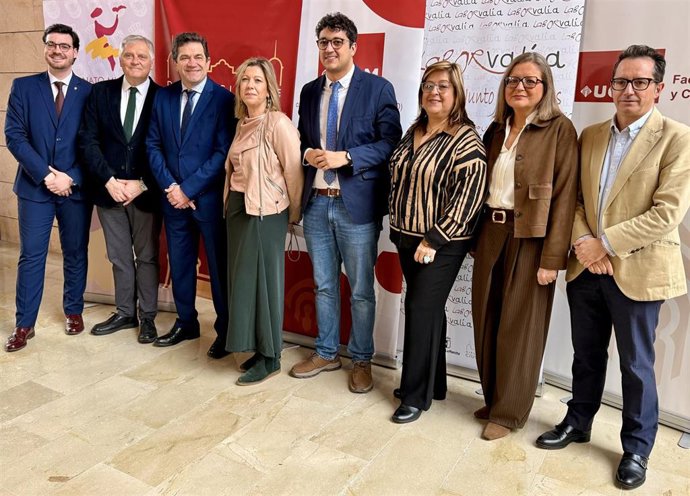 Cátedra Discapacidad Y Dependencia De La Universidad De Castilla-La Mancha.