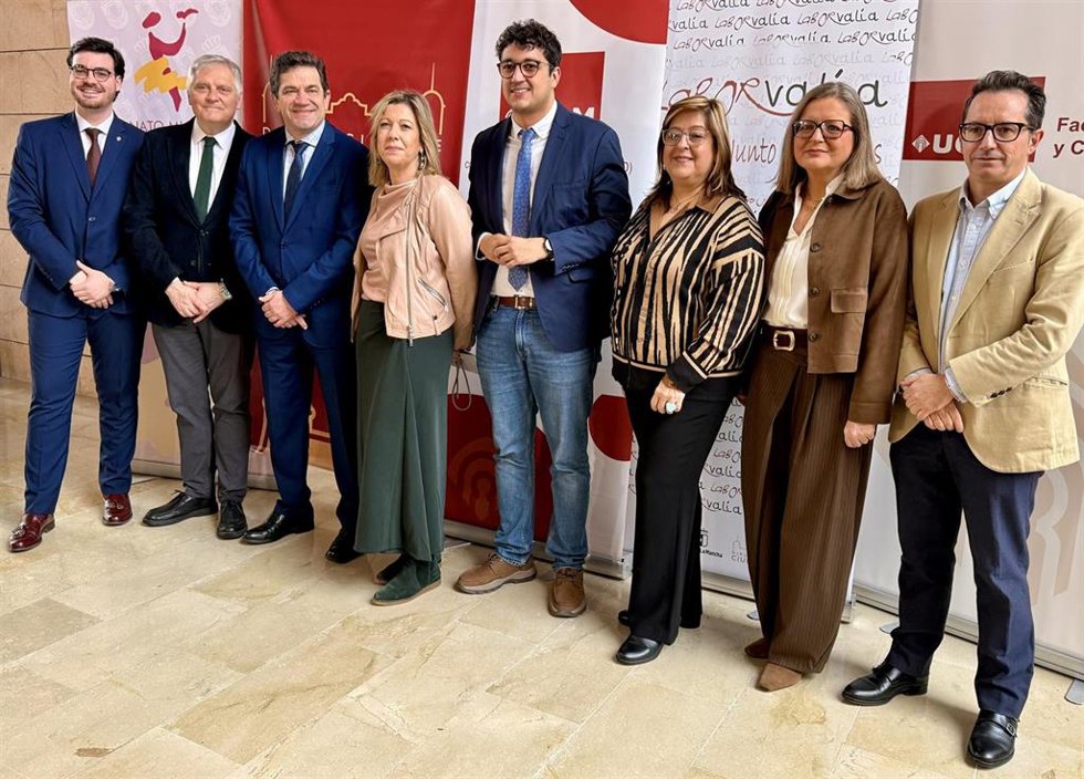 Cátedra Discapacidad Y Dependencia De La Universidad De Castilla-La Mancha.