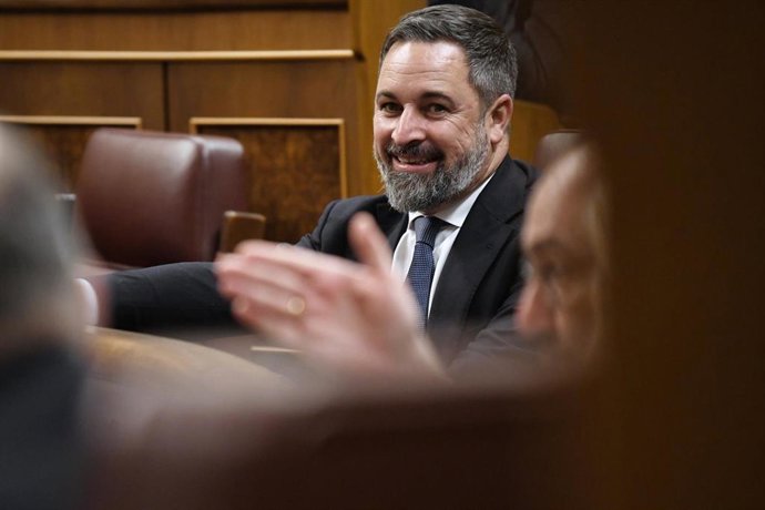 Archivo - El líder de Vox, Santiago Abascal, durante una sesión en el Congreso.