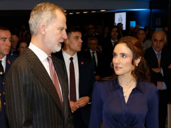 El Rey Felipe VI, acompañado por Paloma Segrelles, preside la celebración del 50º aniversario del Club Siglo XXI, a 5 de febrero de 2026, en Madrid (España). El Club, fundado en 1969 se convirtió en una referencia del debate durante la Transición acogiend