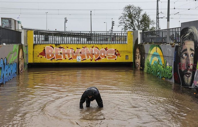 Archivo - Imagen de archivo de inundaciones en el distrito de Lisboa