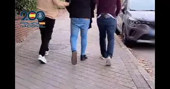 Detenido por retransmitir en directo vídeos abusando de su hija menor a cambio de dinero virtual