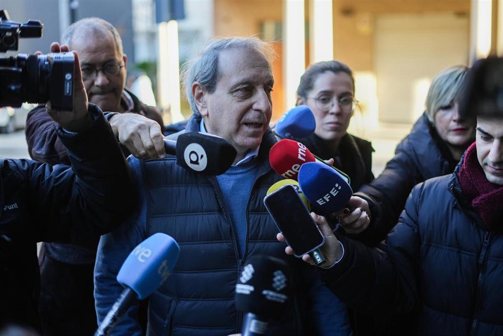 Alberto Javier Moratilla a su llegada a los juzgados de la dana