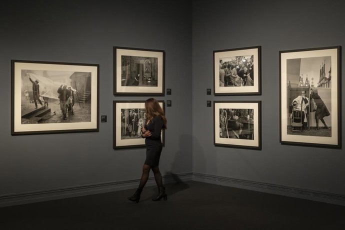 Arxiu - IVAM Centre Julio González  Exposició Cristina García Rodero. Espanya Oculta  Miguel Lorenzo