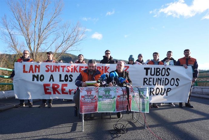 Rueda de prensa del comité de empresa de Tubos Reunidos en Amurrio