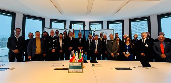 Archivo - Firma de la confinanciación de la OCCAR al programa 'React II' coordinado por Indra