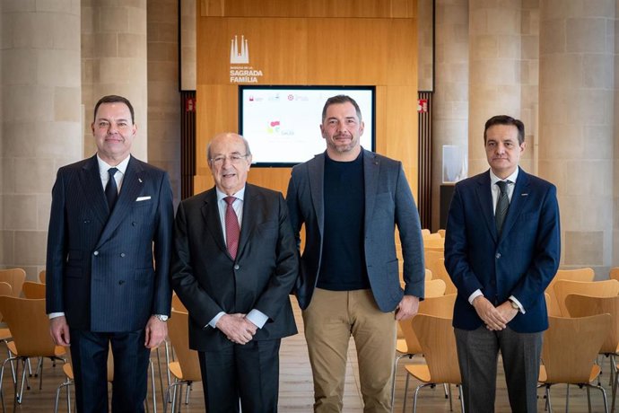 Presentación de 'El Camino de Gaudí', que agrupa los tres edificios que el arquitecto hizo fuera de Cataluña