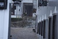 Trasladan a Ronda (Málaga) a 130 desalojados que pernoctaron en el Hotel Fuerte de Grazalema (Cádiz)