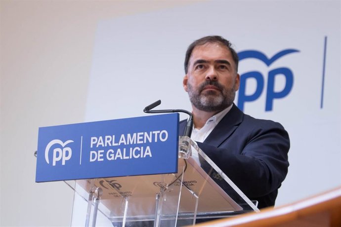 Archivo - Portavoz del PPdeG, Alberto Pazos.