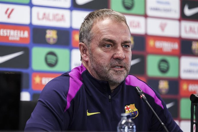 El entrenador del FC Barcelona, Hansi Flick, en rueda de prensa antes de un partido de LaLiga EA Sports