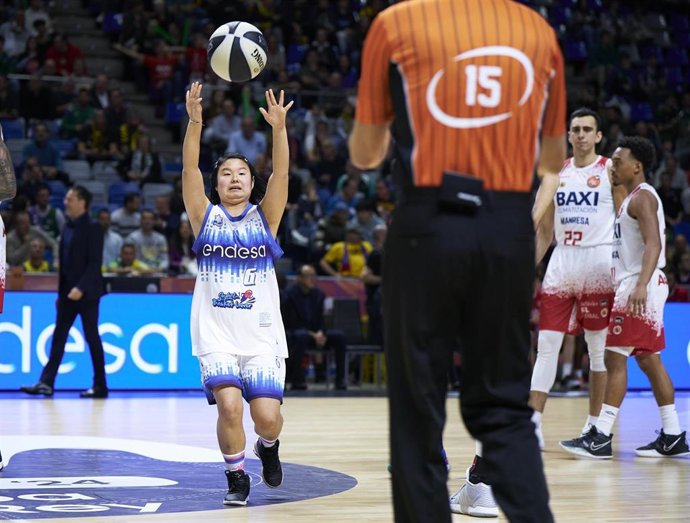 Esta iniciativa se desarrollo bajo el el paraguas de Basket Lover de Endesa y con el lema 'Por la pasión sin límites ni barreras'.