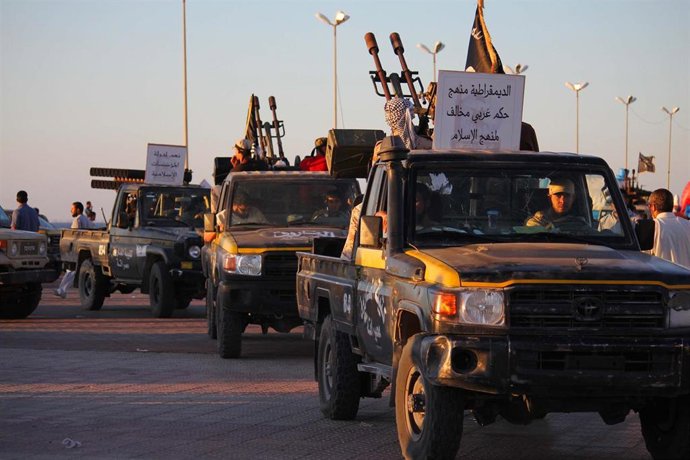 Archivo - Imagen de archivo del conflicto en Libia en 2012.