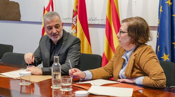 Collboni y Gil en la reunión con López (CC.OO) y Ros (UGT)