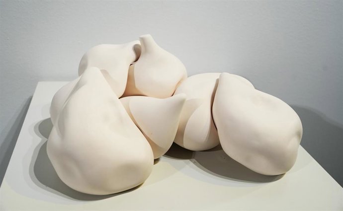 Port Tarragona acoge la exposición del Fons Internacional de Ceràmica Contemporània del Vendrell.