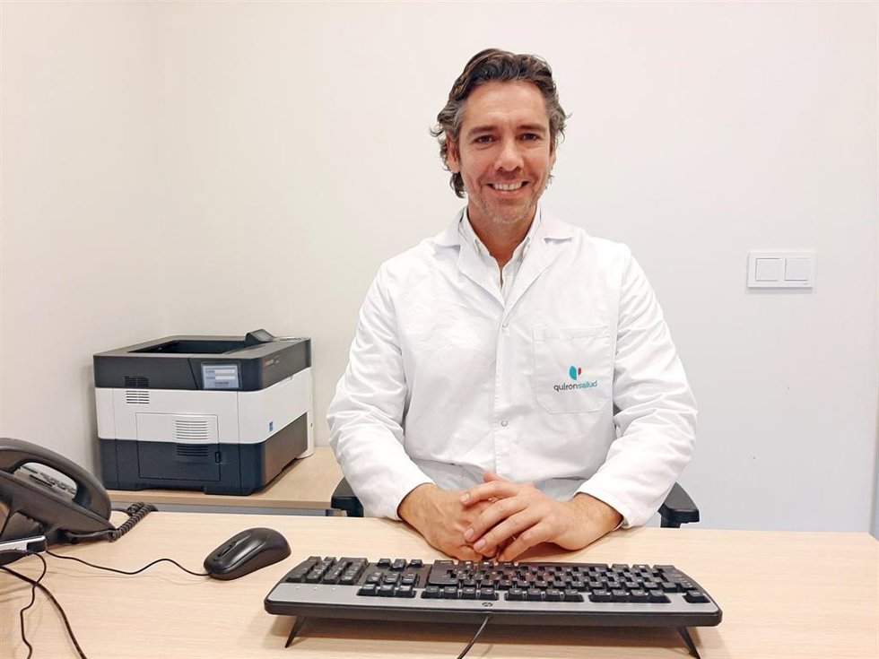 El doctor José Manuel Fernández Montero, jefe del servicio de Urología del Hospital Quirónsalud Campo de Gibraltar.