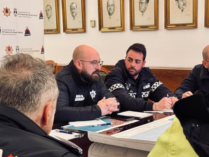 El alcalde de El Puerto de Santa María, Germán Beardo, en la reunión del Centro de Coordinación Operativa Municipal.