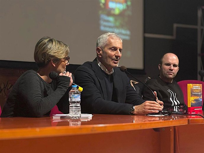 El escritor Gianrico Carofiglio en el Festival de Las Casas Ahorcadas de Cuenca