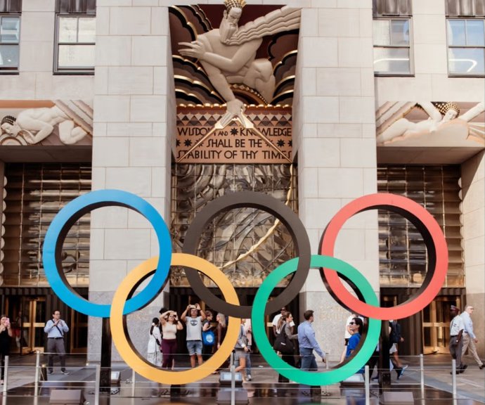 Estados Unidos.- Rockefeller Center celebra los Juegos Olímpicos de Invierno con instalaciones inmersivas y actividades familiares