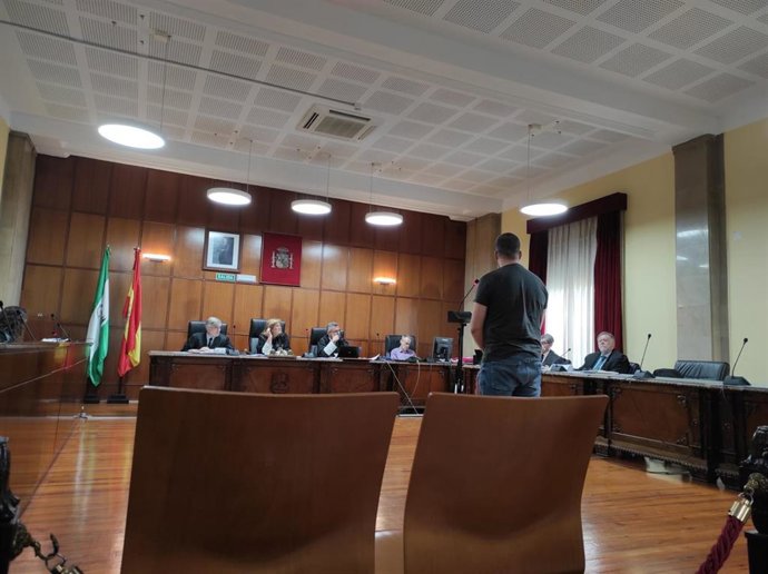 Archivo - El acusado durante su declaración