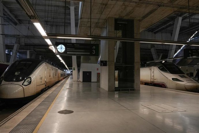 Imaxe da estación de Urzaiz, en Vigo, baleira.