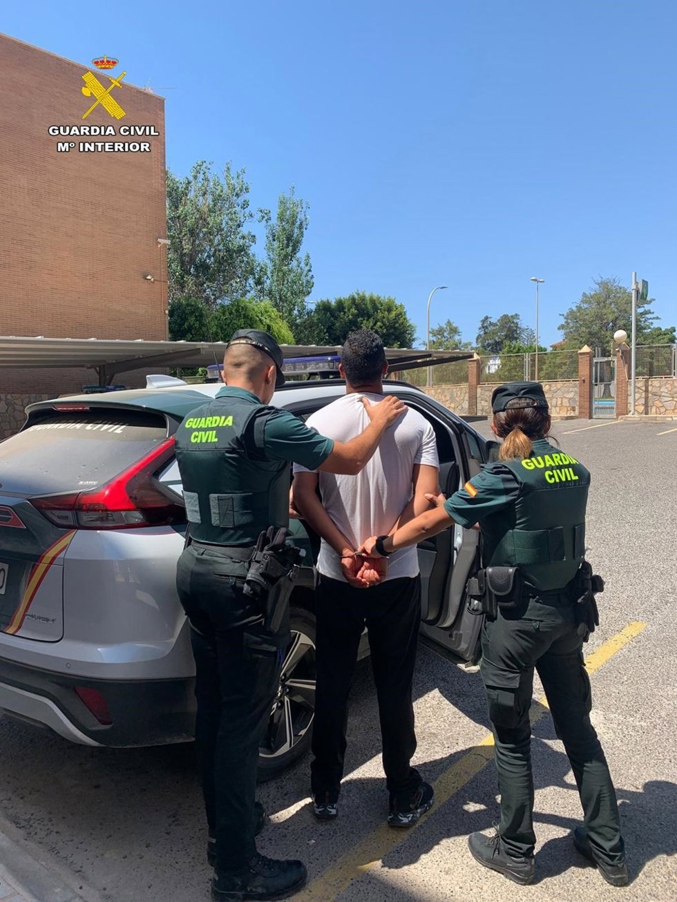 Imagen del detenido en El Ejido (Cádiz).